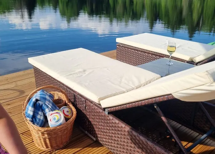 Ala Saunamaja Lägenhet Sarise